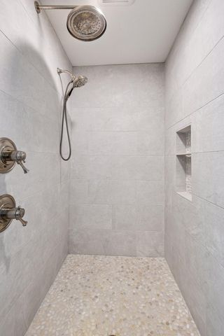 5112 S Lakeshore Drive, Independence, MN 55359