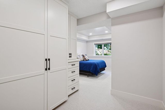 5112 S Lakeshore Drive, Independence, MN 55359