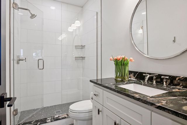 5112 S Lakeshore Drive, Independence, MN 55359