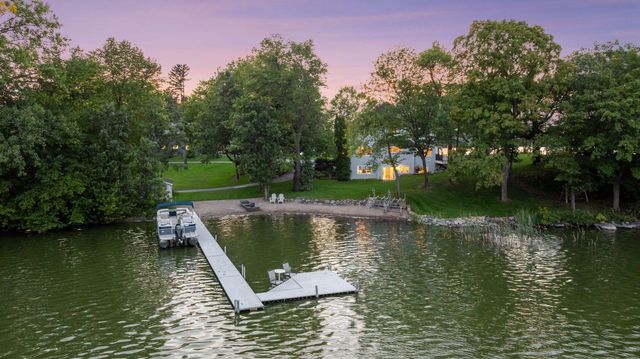 5112 S Lakeshore Drive, Independence, MN 55359