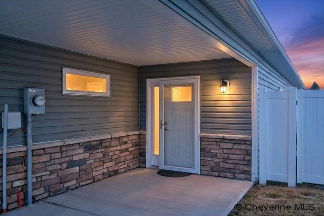 4808 ROCK SPRINGS ST, Cheyenne, WY 82001