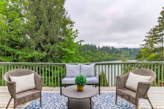 40420 Ski Park Rd E, Eatonville, WA 98328