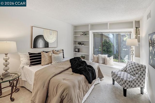 1150 Canyonwood Ct 1, Walnut Creek, CA 94595