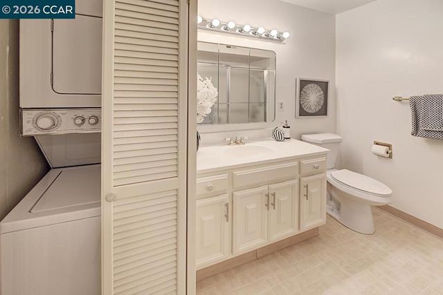 1150 Canyonwood Ct 1, Walnut Creek, CA 94595