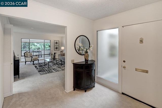 1150 Canyonwood Ct 1, Walnut Creek, CA 94595