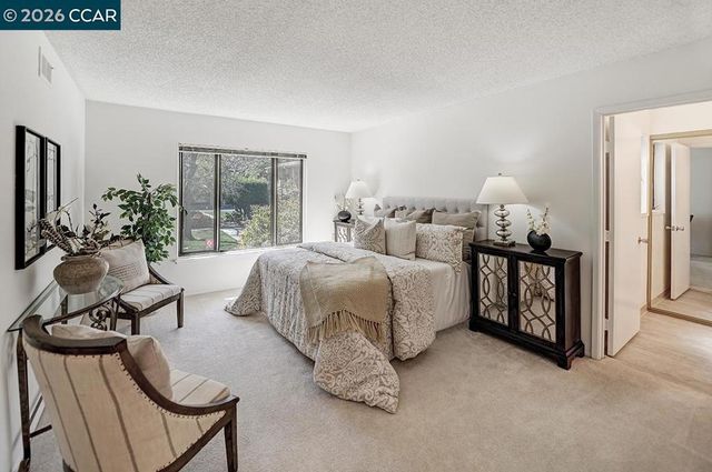 1150 Canyonwood Ct 1, Walnut Creek, CA 94595