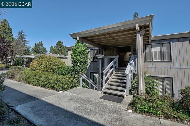 1150 Canyonwood Ct 1, Walnut Creek, CA 94595