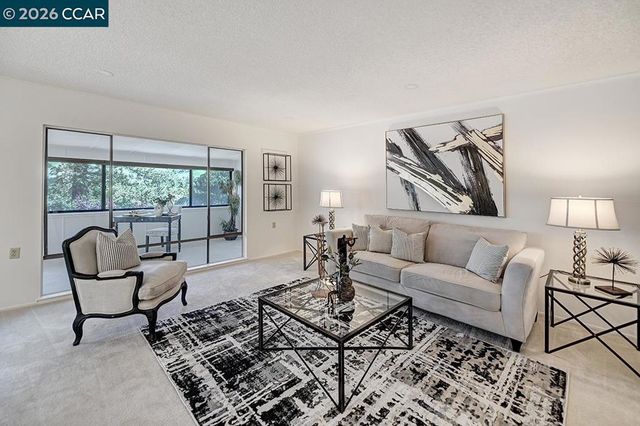 1150 Canyonwood Ct 1, Walnut Creek, CA 94595