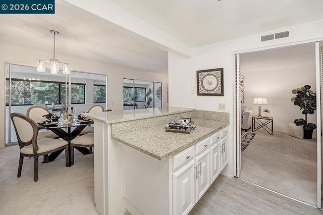 1150 Canyonwood Ct 1, Walnut Creek, CA 94595