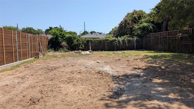 522 Ruth Street, Denton, TX 76205
