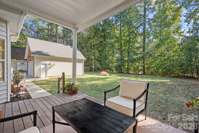 390 Robinson Road, Mooresville, NC 28117