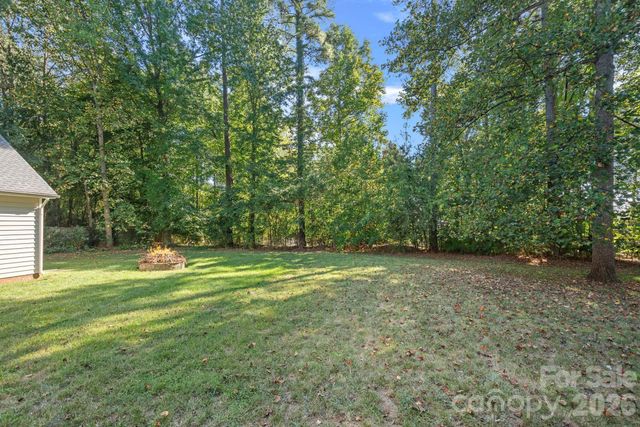 390 Robinson Road, Mooresville, NC 28117