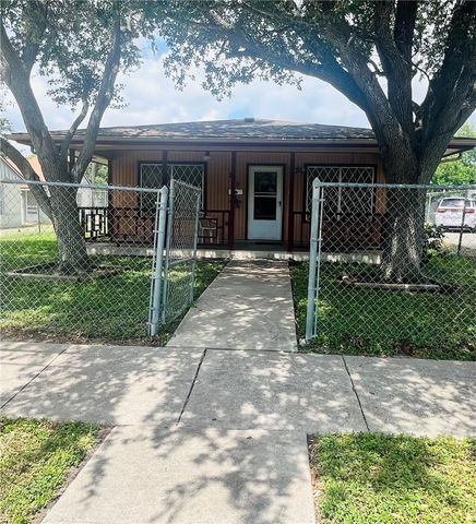 215 Hiawatha, Corpus Christi, TX 78405