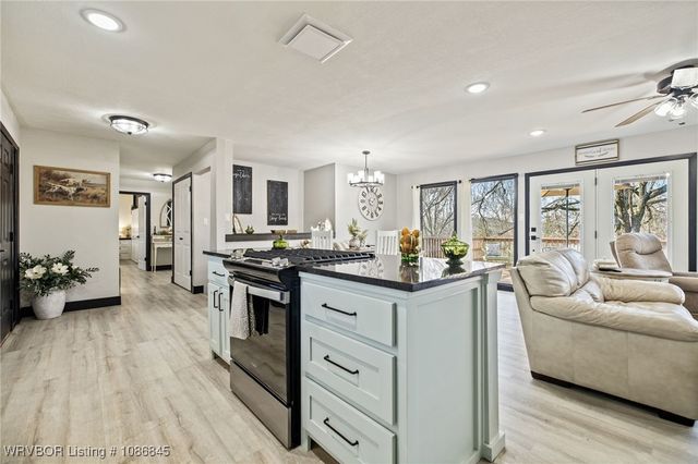 309 W Fresno Circle, Greenwood, AR 72936