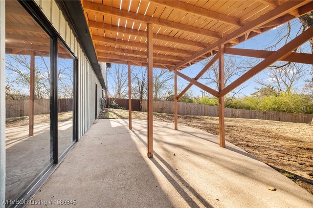 309 W Fresno Circle, Greenwood, AR 72936