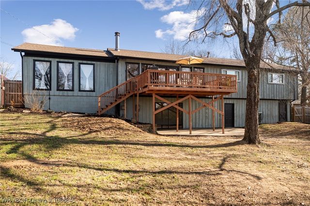 309 W Fresno Circle, Greenwood, AR 72936