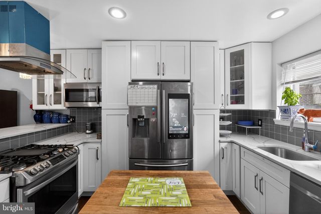 1436 S 16TH ST, Philadelphia, PA 19146