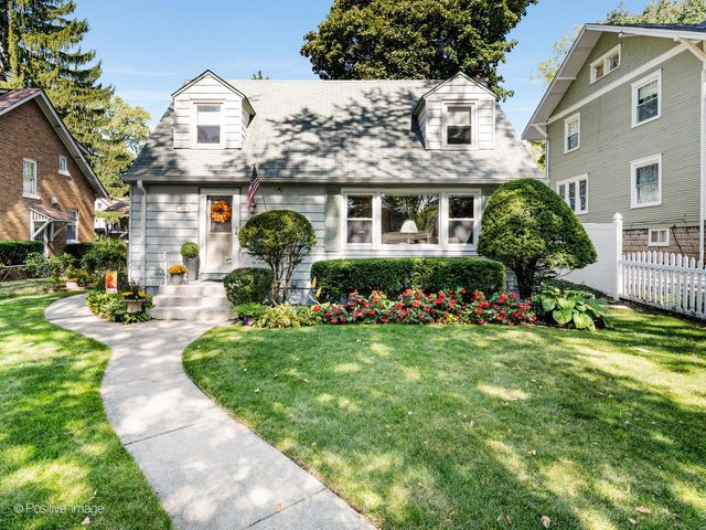 325 E York Avenue, West Chicago, IL 60185
