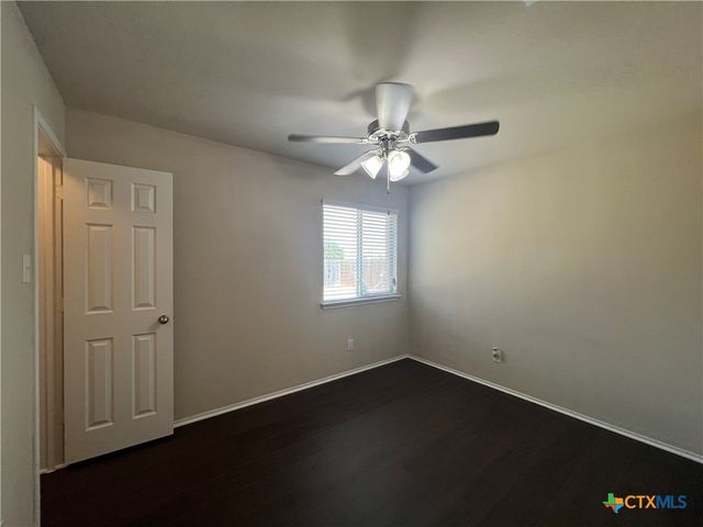 208 Christopher Drive, Killeen, TX 76542