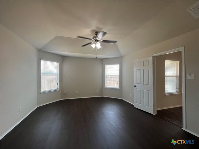 208 Christopher Drive, Killeen, TX 76542