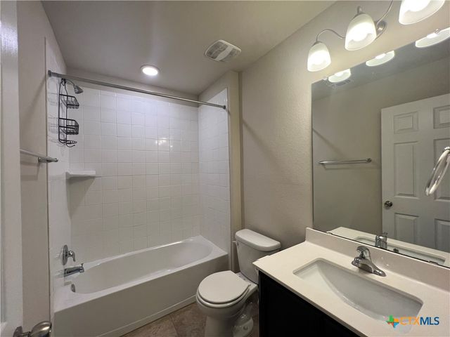 208 Christopher Drive, Killeen, TX 76542