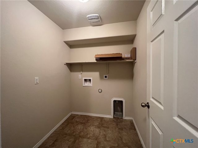 208 Christopher Drive, Killeen, TX 76542