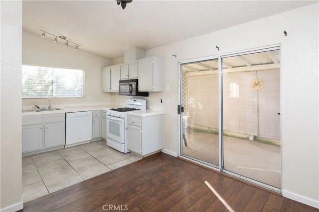 545 E Santa Cruz Court, Santa Maria, CA 93455