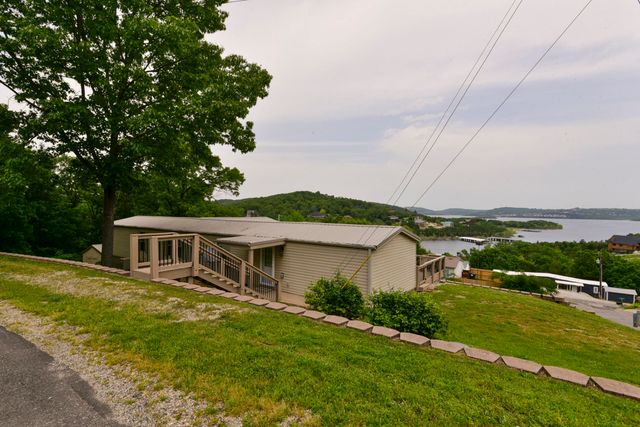269 Moore Lane, Blue Eye, MO 65611