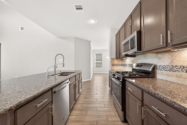 32726 Harvest Valley Drive, Brookshire, TX 77423