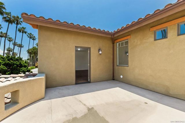 4120 Bayard St, San Diego, CA 92109