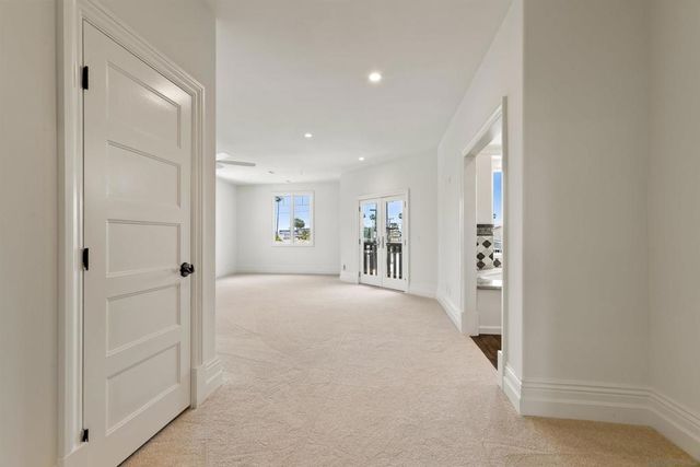 4120 Bayard St, San Diego, CA 92109