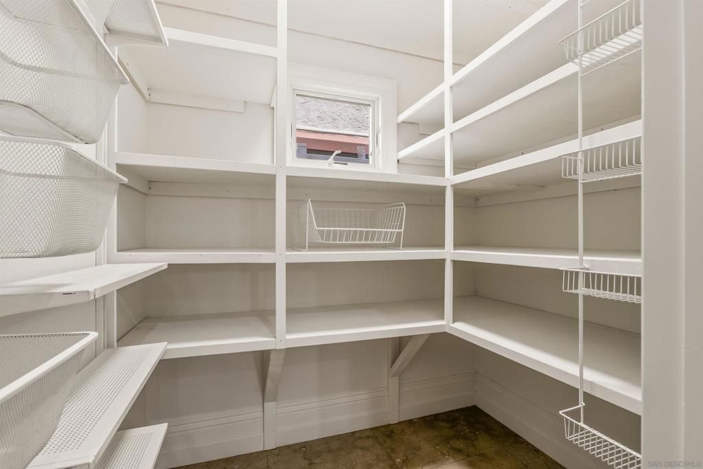 Image 20 of property listing at 4120 Bayard St, San Diego, CA 92109
