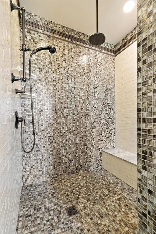 Image 48 of property listing at 4120 Bayard St, San Diego, CA 92109