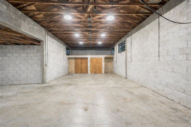 2751 SW 137th Ter, Davie, FL 33330