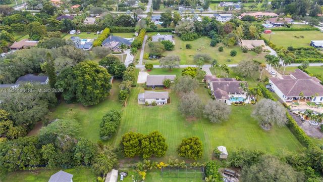 2751 SW 137th Ter, Davie, FL 33330