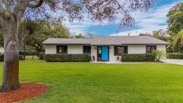 2751 SW 137th Ter, Davie, FL 33330