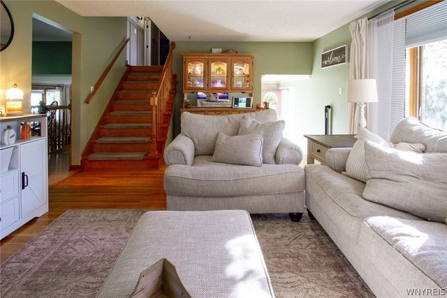 132 Lawnwood Drive, Amherst, NY 14228