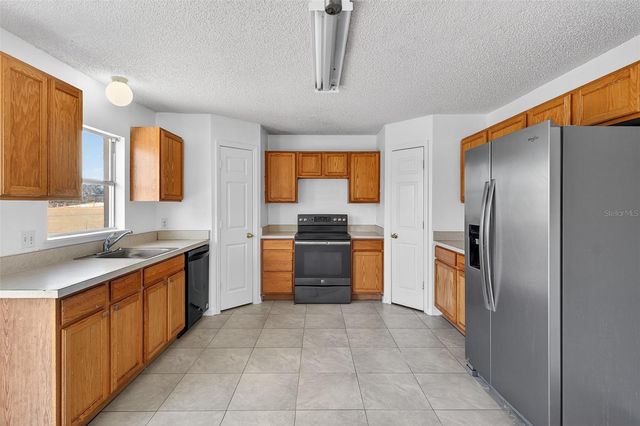 1906 LAKEVIEW LANE, Kissimmee, FL 34759