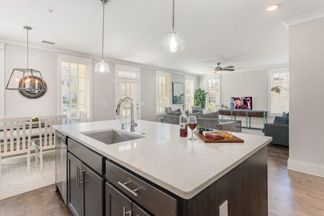 3100 Belwood St Apt 101, Nashville, TN 37203