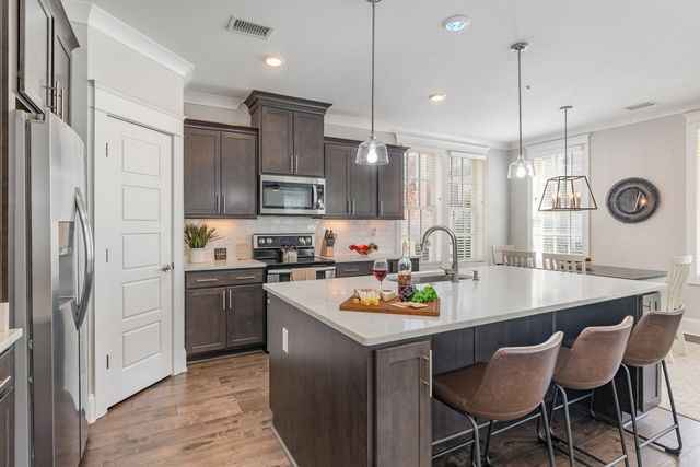 3100 Belwood St Apt 101, Nashville, TN 37203