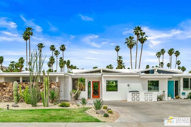 344 E Avenida Granada, Palm Springs, CA 92264