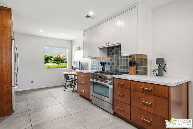 344 E Avenida Granada, Palm Springs, CA 92264