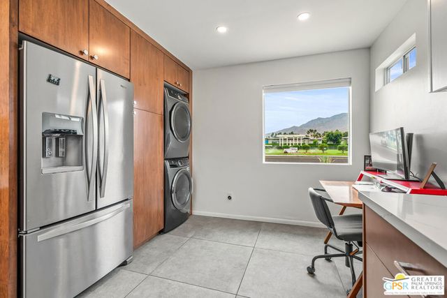 344 E Avenida Granada, Palm Springs, CA 92264