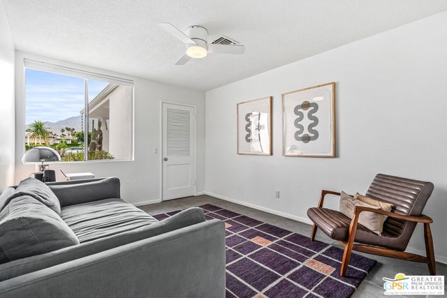 344 E Avenida Granada, Palm Springs, CA 92264