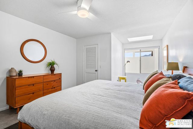 344 E Avenida Granada, Palm Springs, CA 92264