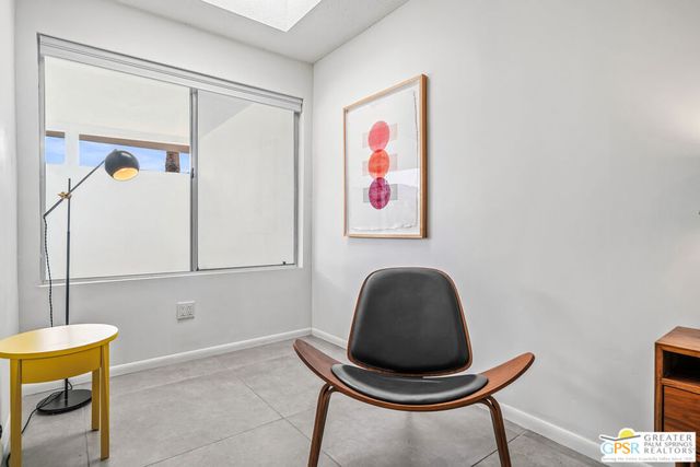 344 E Avenida Granada, Palm Springs, CA 92264