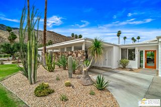 344 E Avenida Granada, Palm Springs, CA 92264