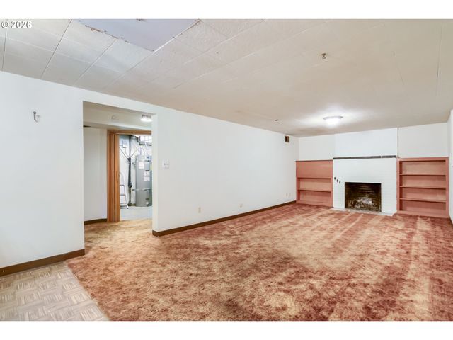 1103 Se 120TH Ave, Portland, OR 97216