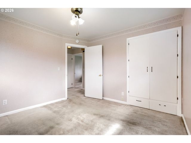 1103 Se 120TH Ave, Portland, OR 97216