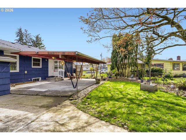 1103 Se 120TH Ave, Portland, OR 97216